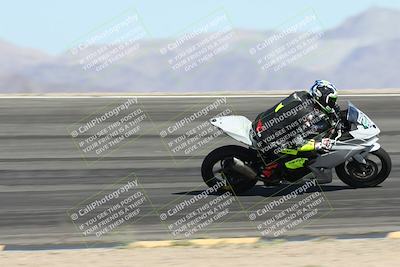 media/May-10-2025-Race Pace (Sat) [[db32fef2da]]/Vested/3-Bowl Set 1 (9am)/